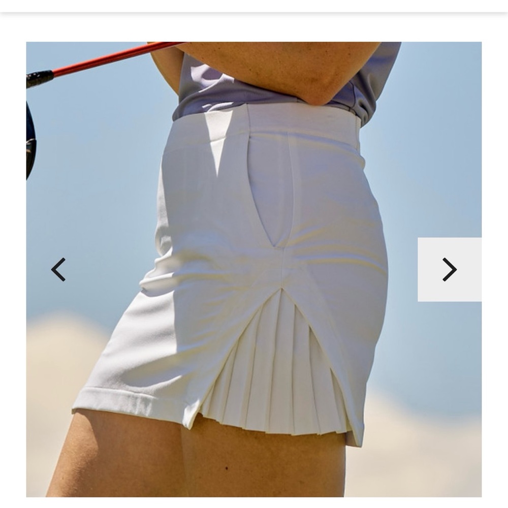 Elegant White Pleated Women's Skirt